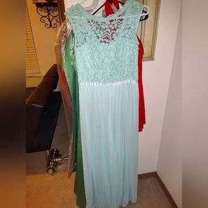 David's bridal size 6 bridesmaid dress lace and sheer